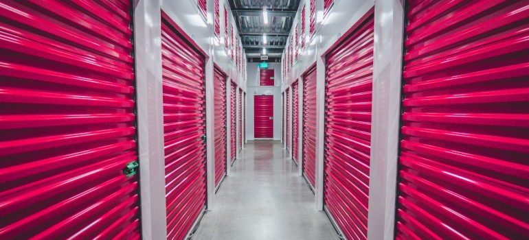 determine the number of storage boxes- storage