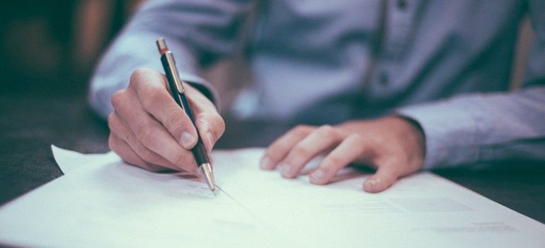 Signing an agreement