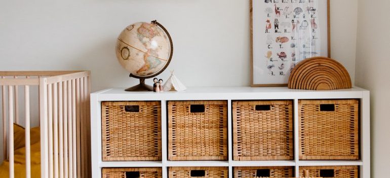 Shelf with wooden baskets