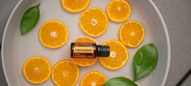 Essential oil and citrus fruits