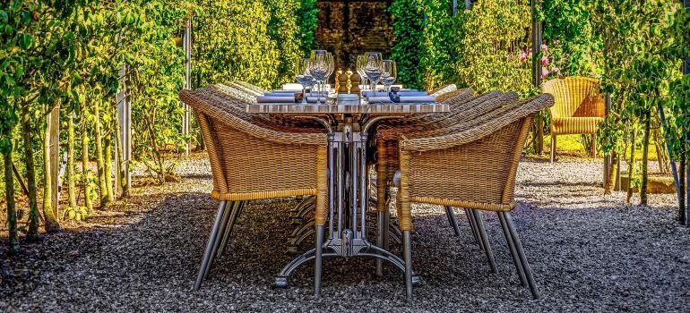 Backyard dining area with gravel