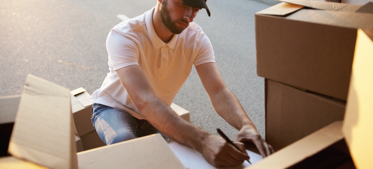 Mover checking boxes 