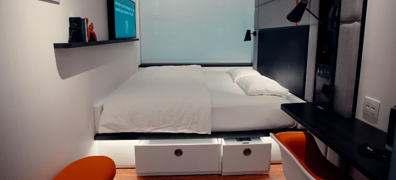 White Bed with Storage Drawers